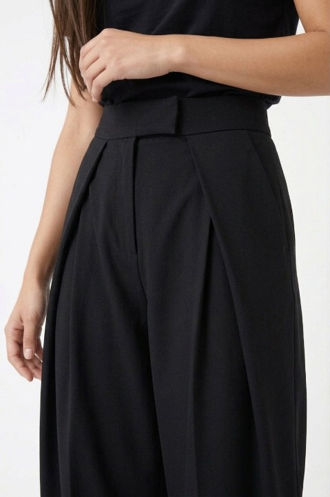 Black Tailored Pleated Trousers