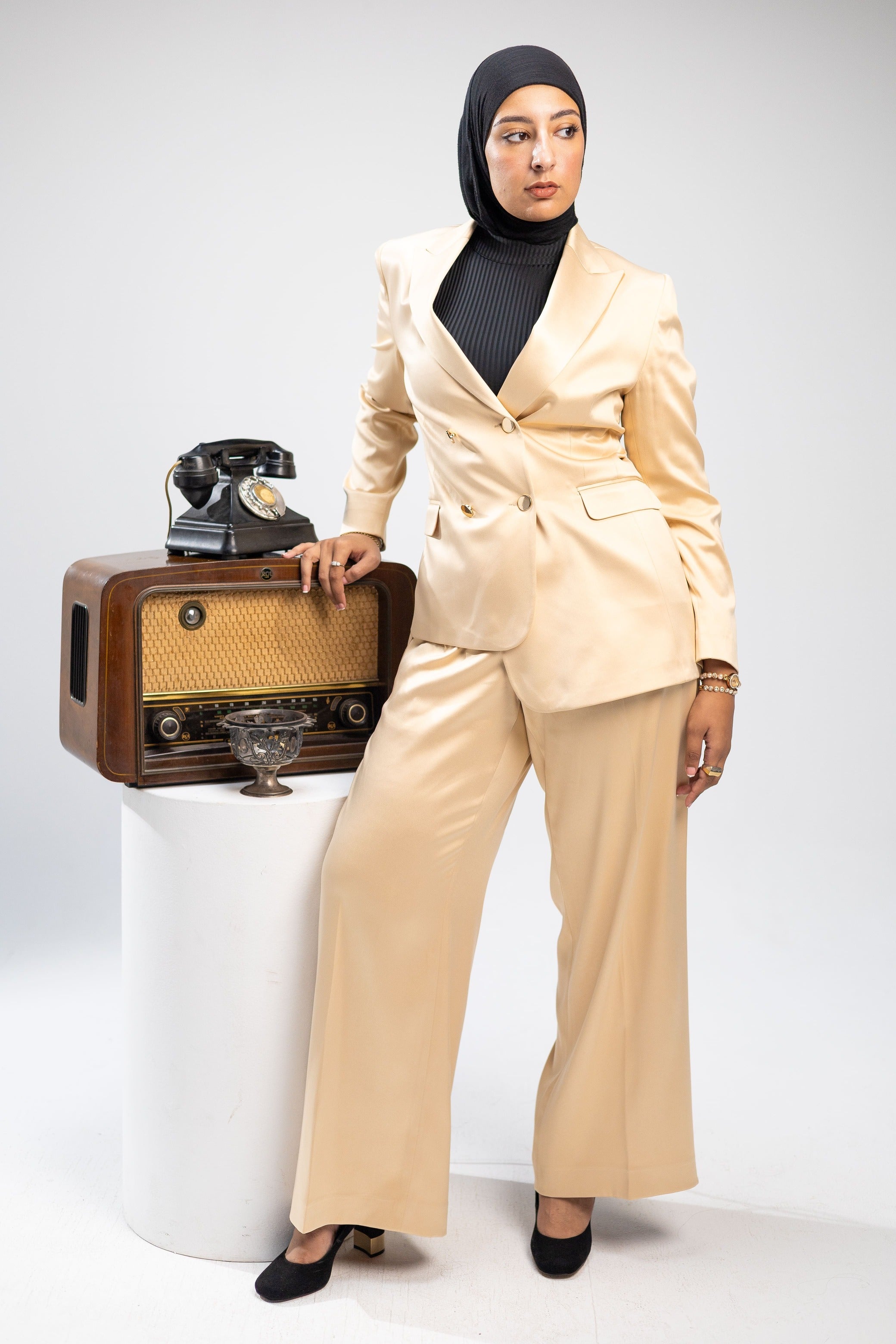 Beige Tailored Lace-Back Suit